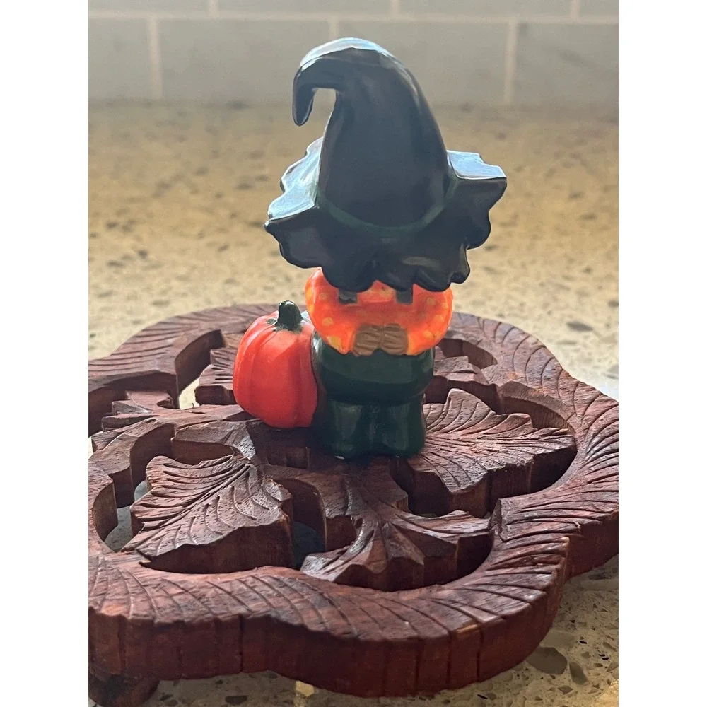 N/A vintage halloween